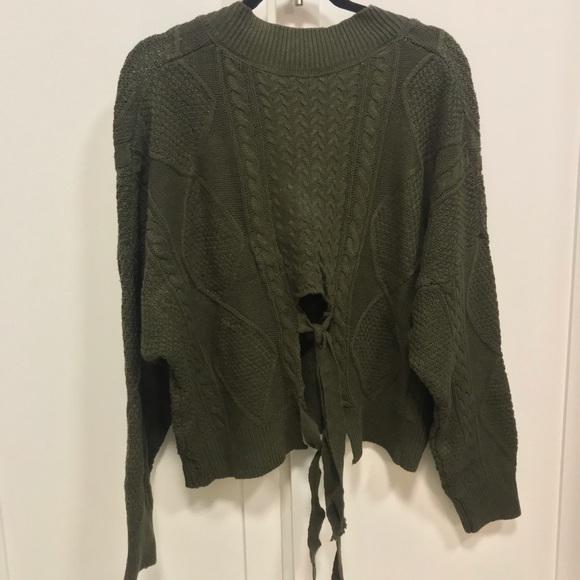 Double Tie Up Back Olive Cable Boho Sweater - Picture 6 of 7
